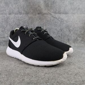 Nike Shoes Womens 7 Athletic Trainers Roshe One Sneakers Lifestyle Running Black